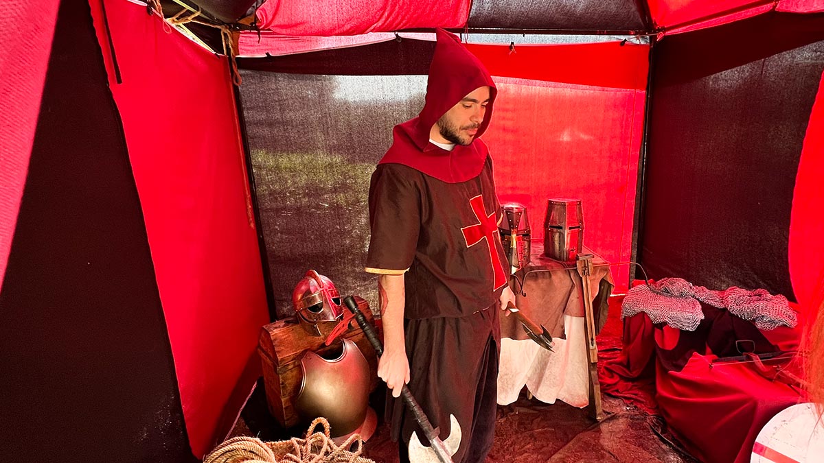 <i class='fas fa-caret-right fa-lg' ></i> Mercat medieval:edició 2025